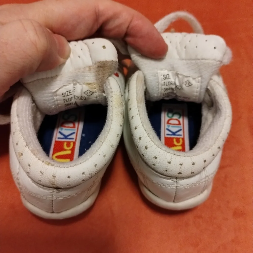 Vintage McKids baby white tennis‎ shoes